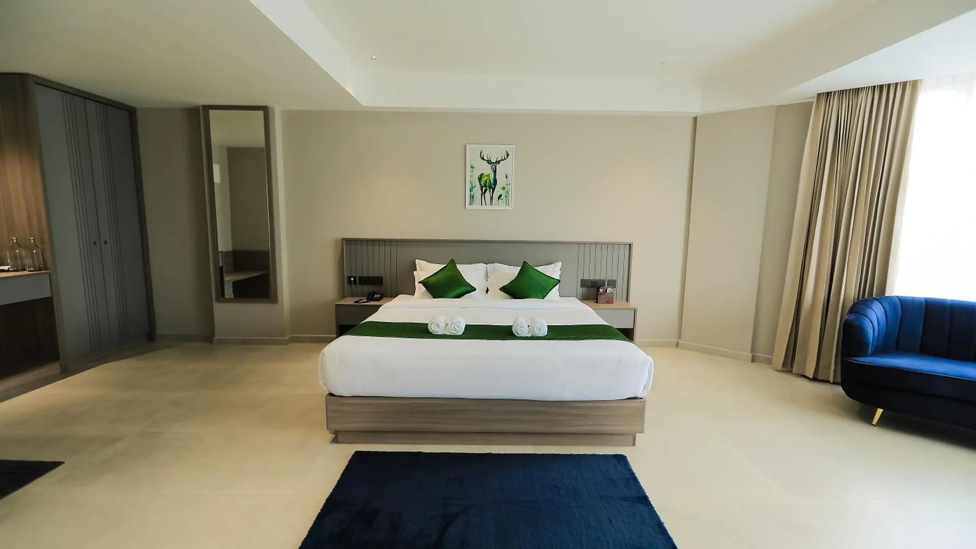 Mount Land Hotel Sultan Bathery