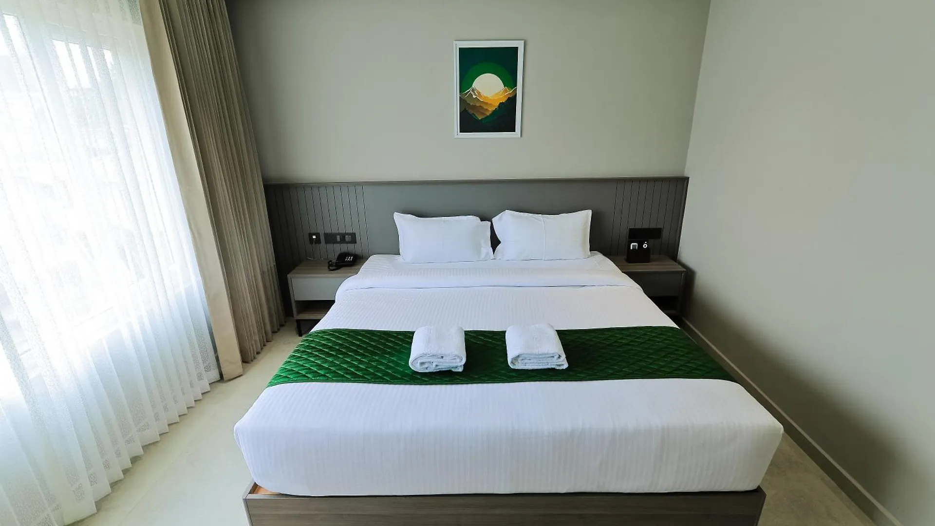 Mount Land Hotel Sultan Bathery